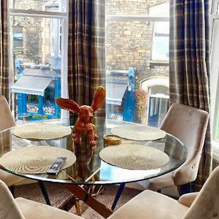 Merewyke Abode * Bowness-on-Windermere