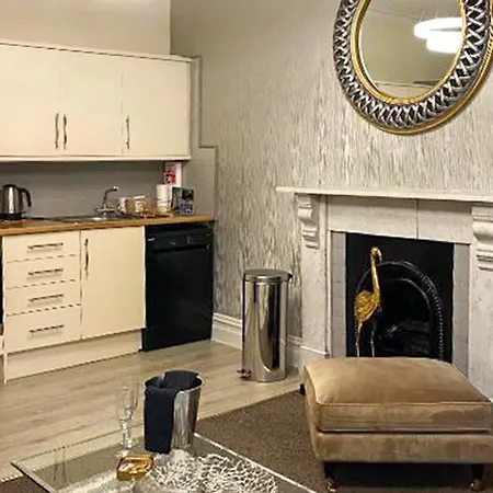 Merewyke Abode